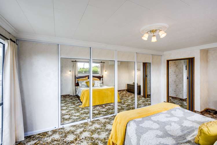 608 Murdoch Road East Akina_16