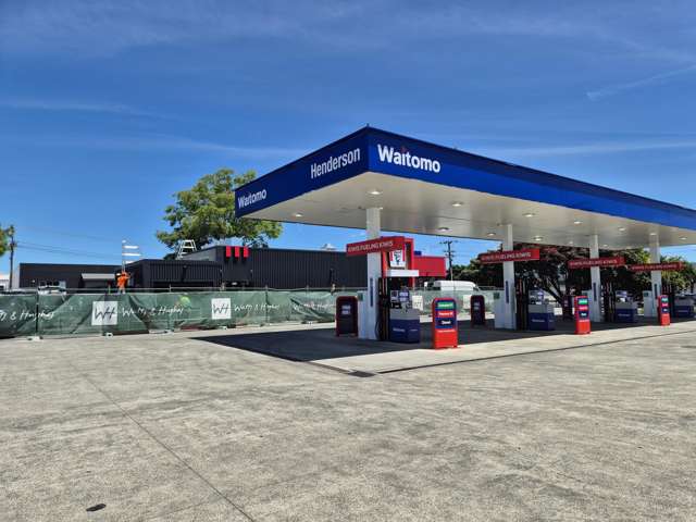 1/24 Henderson Vallery Road Henderson_4