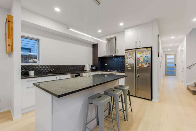 1 Silvereye Road Hobsonville_9