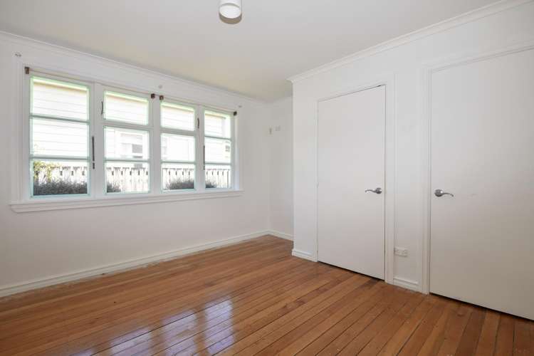 37 Lincoln Road Carterton_11