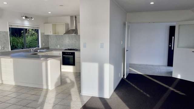 90B Pupuke Road Hillcrest_1