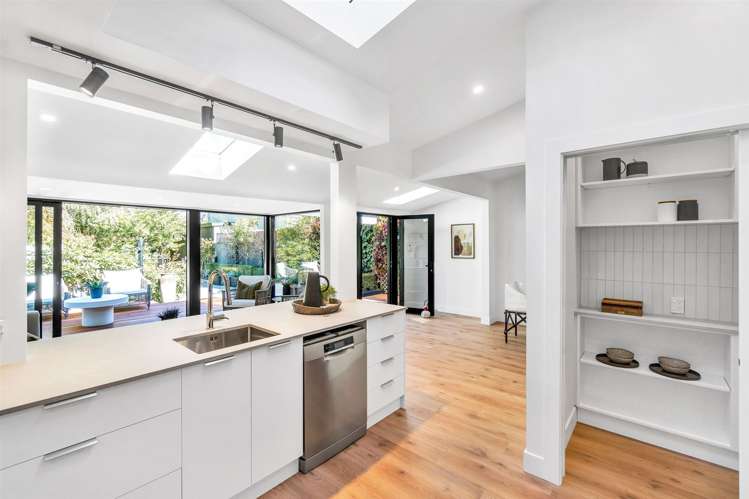 110 Saint Albans Street Saint Albans_5