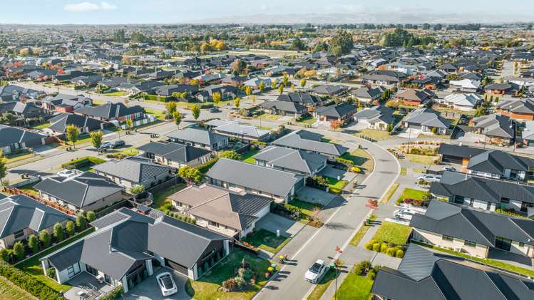 8 Sandstone Crescent Rolleston_7