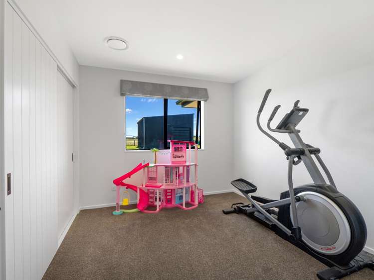 56 Summers Road Darfield_10