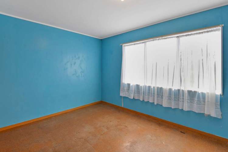 8 Hakiwai Road Fernhill_11