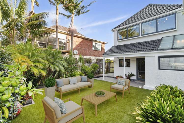 9 Scarboro Terrace Murrays Bay_6