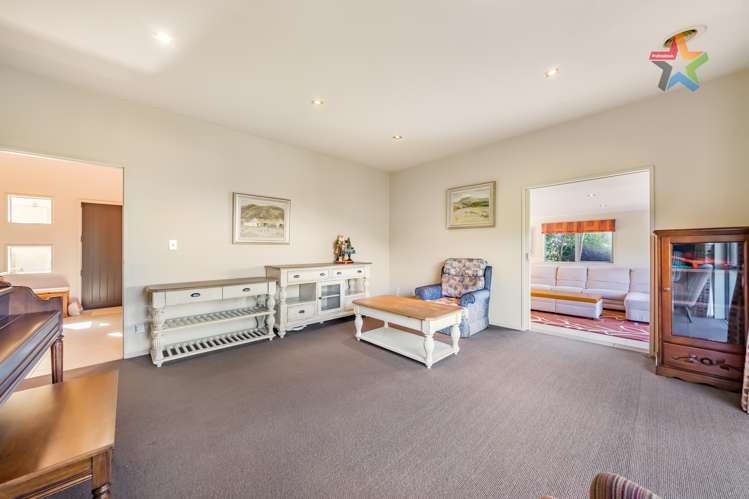 27 Meadowbank Drive Belmont_6
