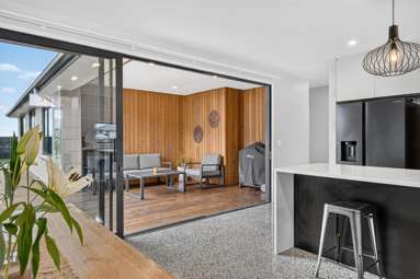 6 Howie Street_4