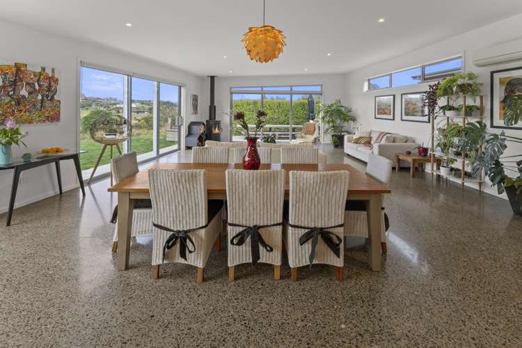 6 Shirtcliff Lane Redwood Valley_12