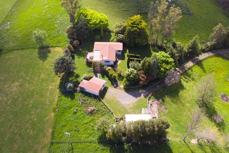47 Knight Road Dannevirke_19