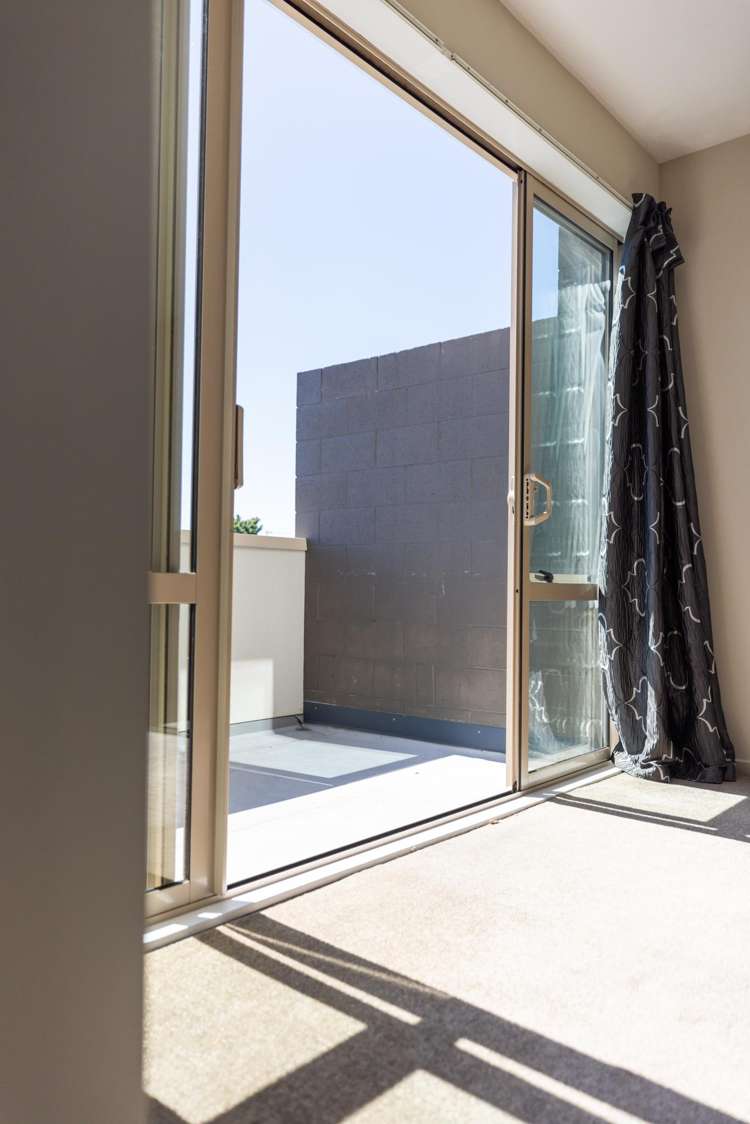 10/9 Cameron Street Sydenham_5