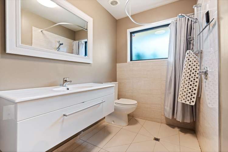 39 Glenbrook Drive Mosgiel_10