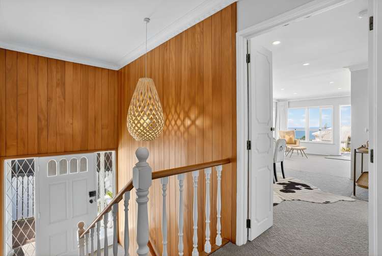 2/33 Gulf View Road Murrays Bay_12