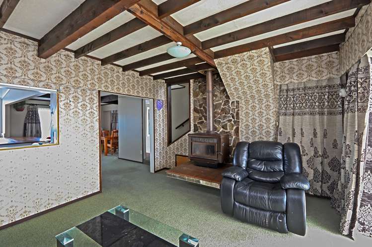 707 Oak Road Akina_7