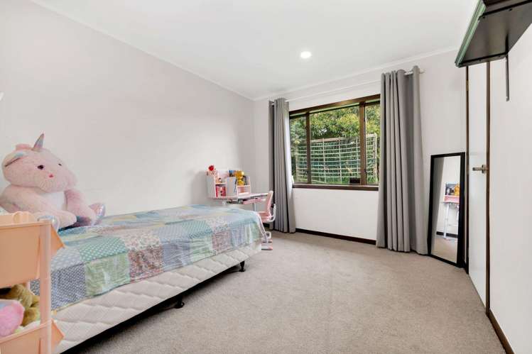 17B Gracechurch Drive Flat Bush_18