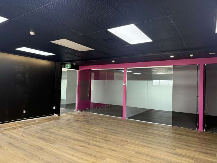 D01/101 Wairau Road Wairau Valley_3