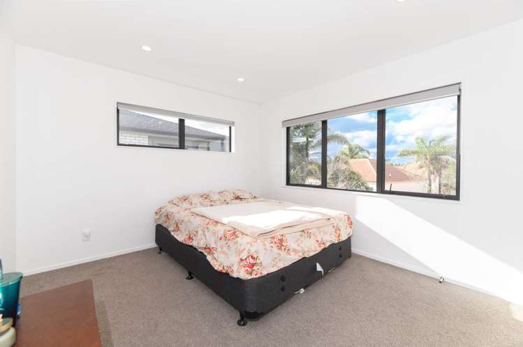 9a Kaweka Street New Lynn_13