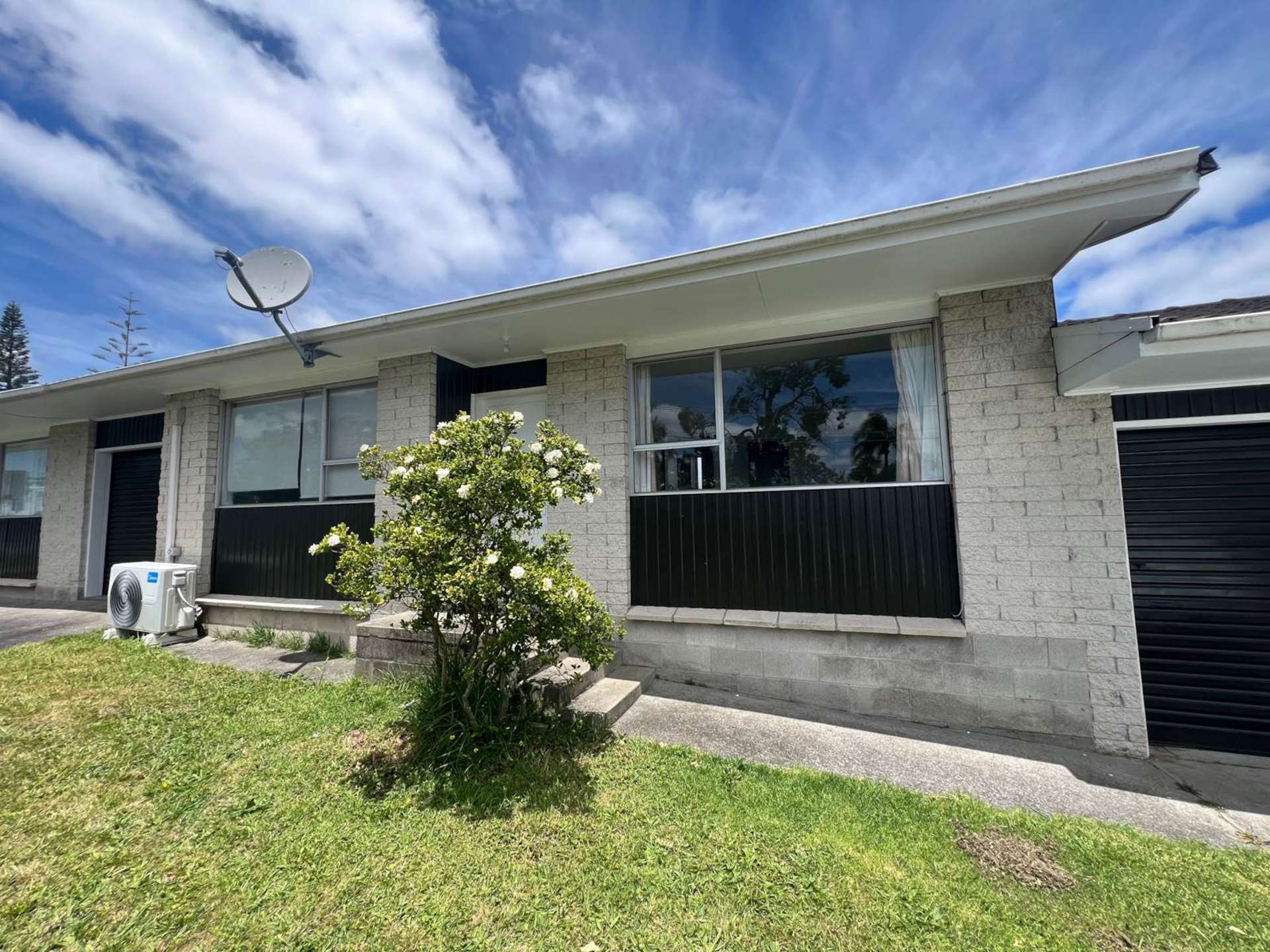 2/156 Lincoln Road Henderson_0