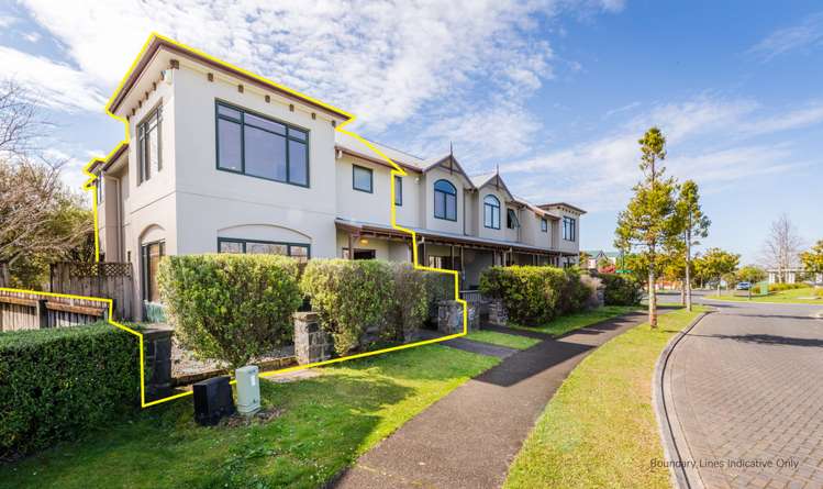 1/8 Tuscany Way Te Atatu Peninsula_0