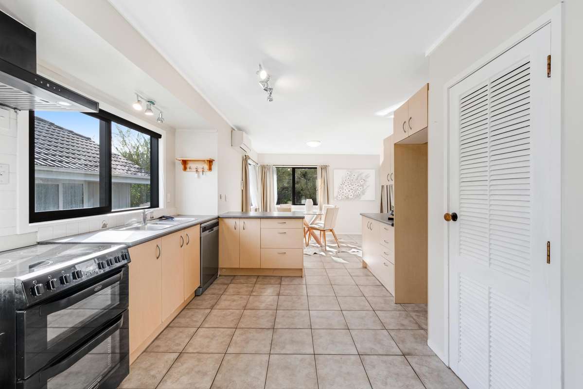 1/133 Botany Road_1