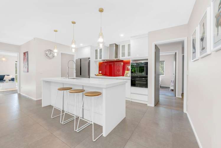 9 Weatherly Drive Beachlands_3