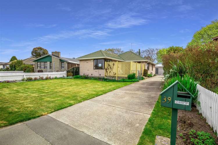 39 Blankney Street Hornby_19