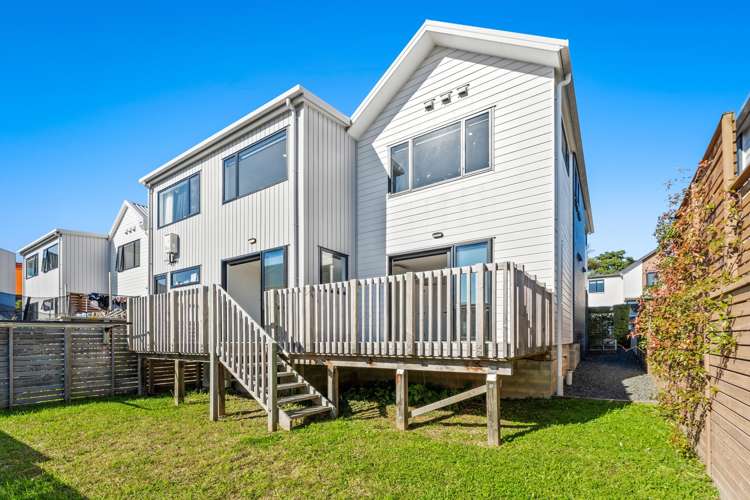 17 Seafarer Crescent Stanmore Bay_26