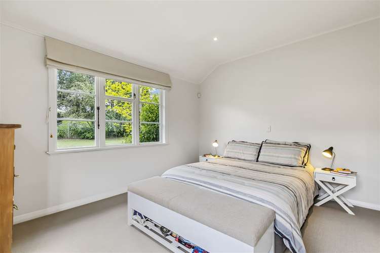 64 Mccullough Avenue Mount Roskill_6