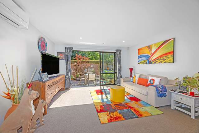 2/14 London Street Richmond_4