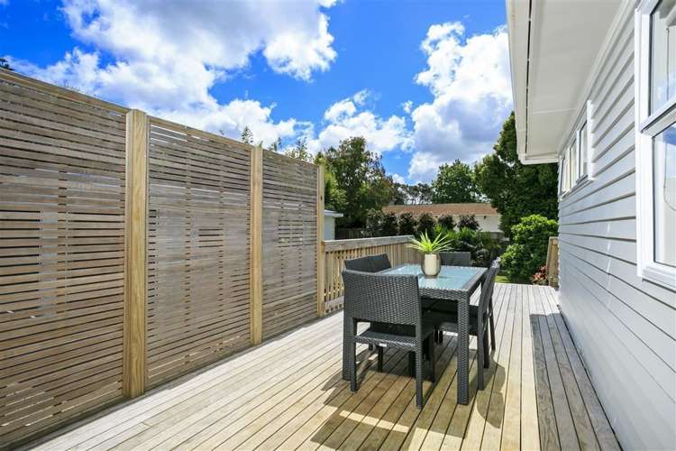 12 Fairclough Road Beach Haven_8