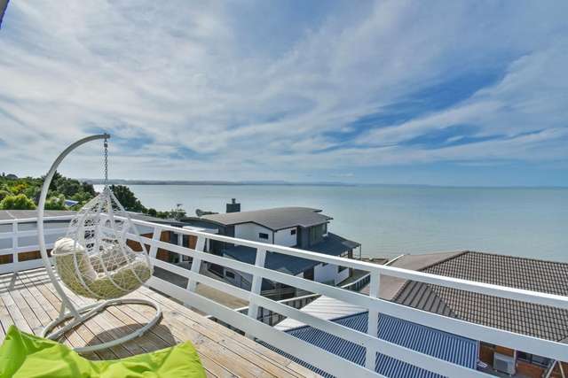 30 Crispe Road Clarks Beach_1