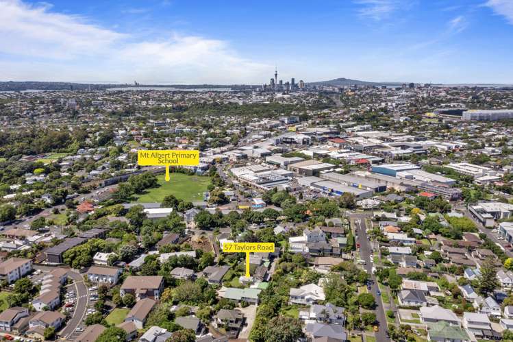 57 Taylors Road Mount Albert_22