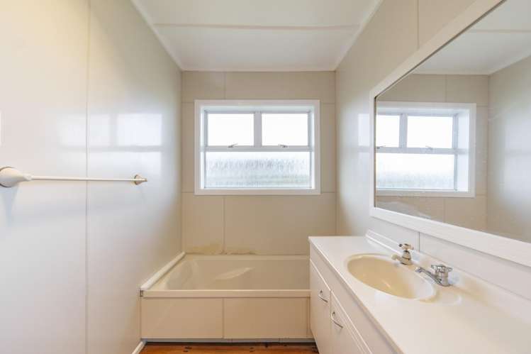 7 St Lukes Place Melville_16