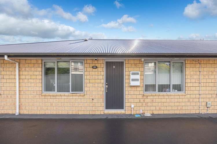 2/3 June Place Hamilton East_31