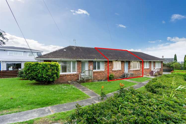 2/300 Lake Road Hauraki_12