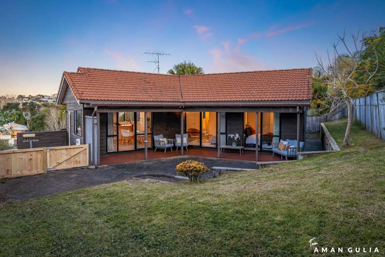 2/26 Unsworth Drive Unsworth Heights_10