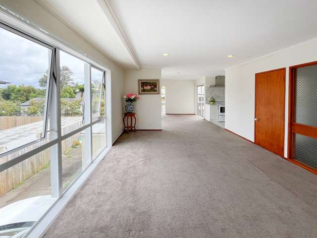 12 Thomas Avenue Te Atatu Peninsula_3