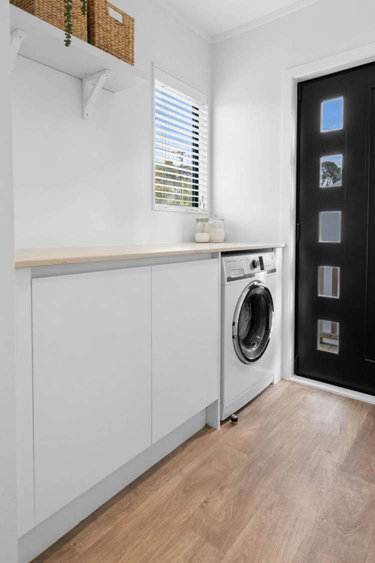 144b Mcleod Road Te Atatu South_11