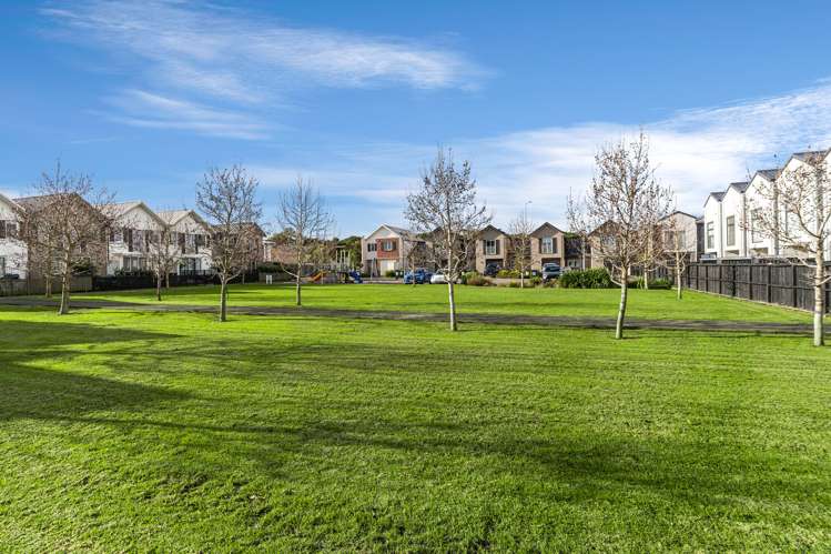 1 Mikoikoi Crescent Mangere Bridge_20