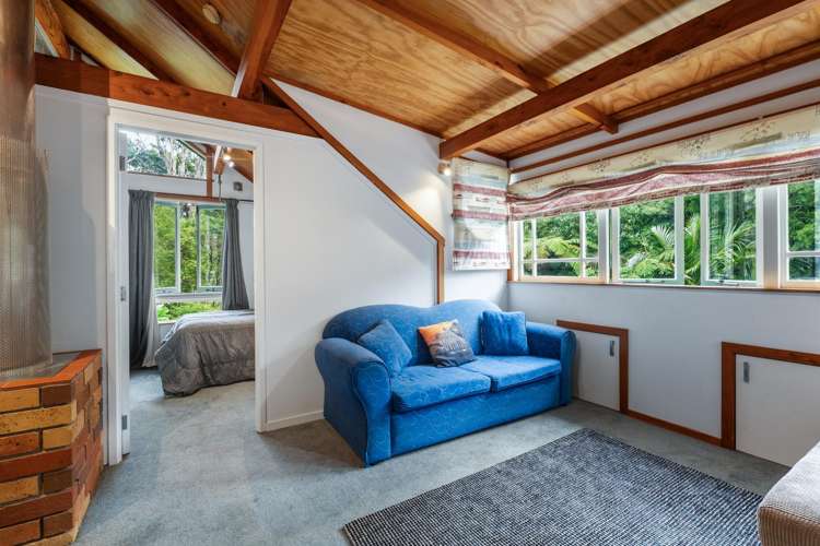 6 Cochran Road Oratia_18