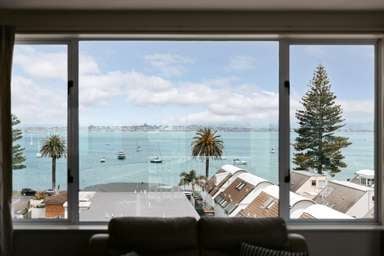 28/12 Maunganui Road_2