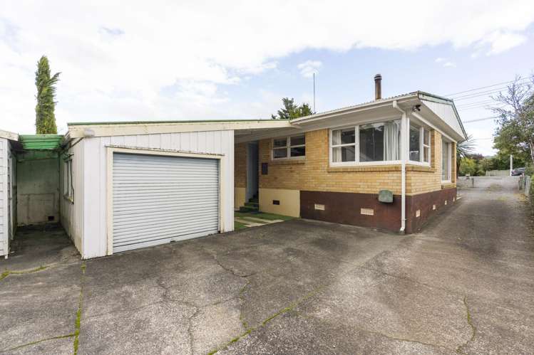 82 Great North Road Kamo_22