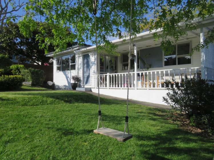 3 Malvina Place Bucklands Beach_28