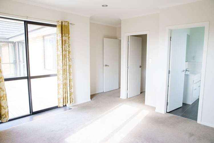 12 Erceg Way Rosehill_18