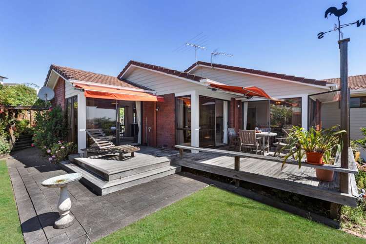 35 Oliver Road Eastern Beach_10