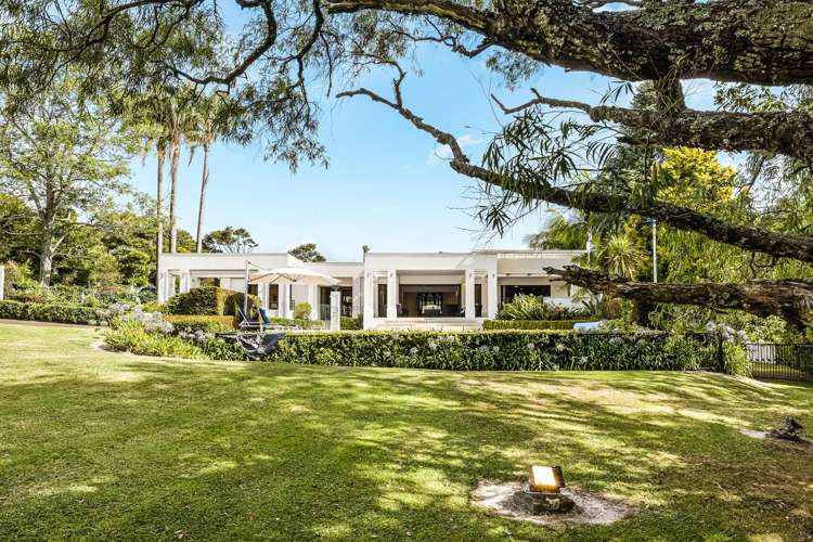 481 Paremoremo Road Paremoremo_17