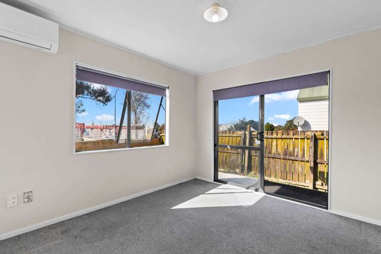 28 Barneys Farm Road Clendon Park_11