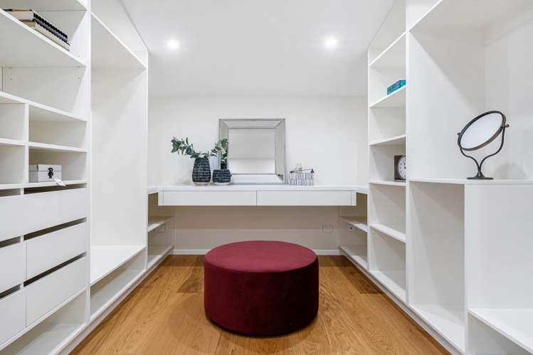 33 & 33B Ballymore Drive Pinehill_19