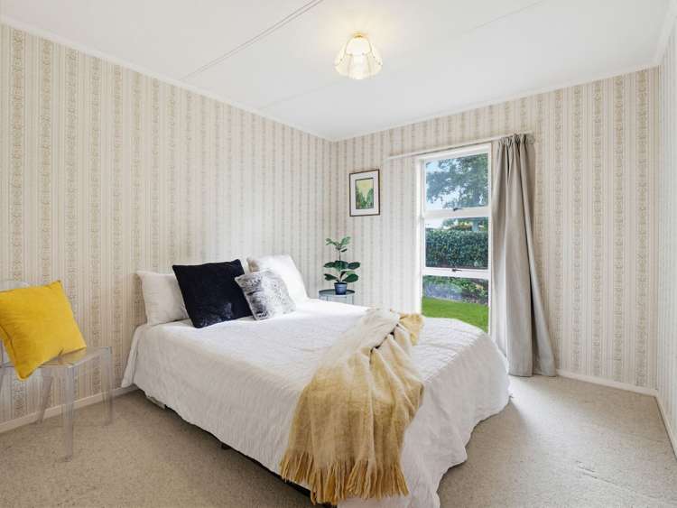 6 Raglan Avenue Cloverlea_23