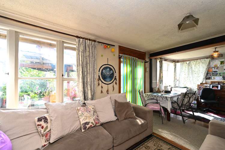 19 Constable Crescent Onekawa_6